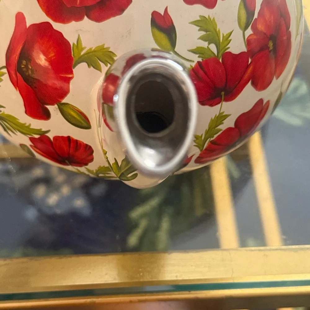 Elegant Floral Teapot with Red Poppy Pattern